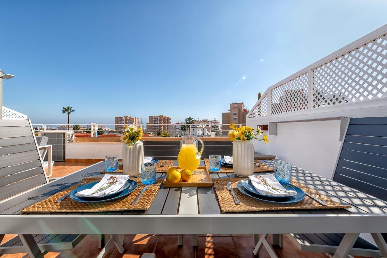 Apartamento LOLA PLAYA Puerto Marina Benalmádena Exterior foto