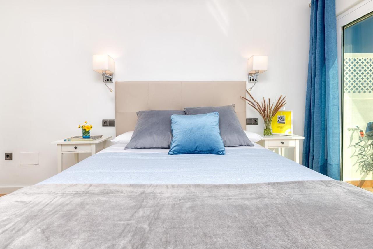 Apartamento LOLA PLAYA Puerto Marina Benalmádena Exterior foto