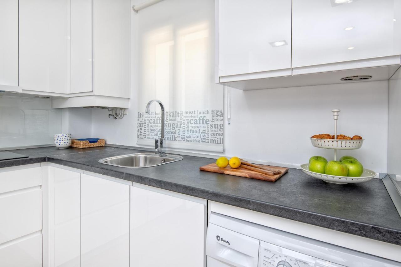 Apartamento LOLA PLAYA Puerto Marina Benalmádena Exterior foto