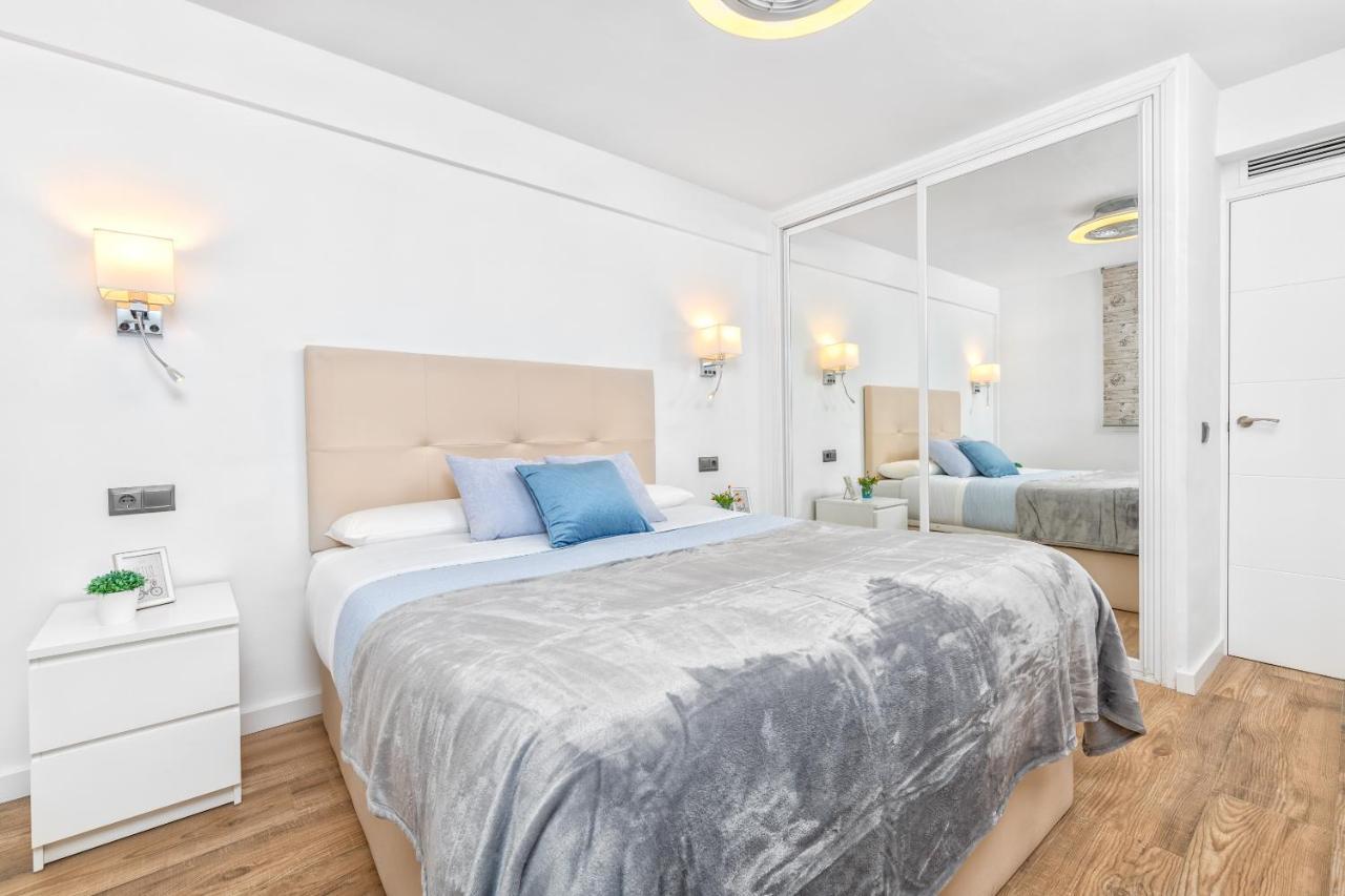 Apartamento LOLA PLAYA Puerto Marina Benalmádena Exterior foto