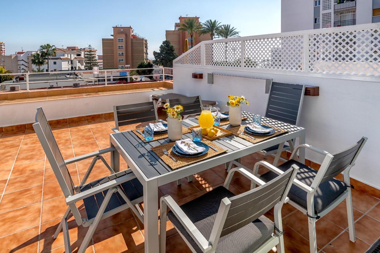 Apartamento LOLA PLAYA Puerto Marina Benalmádena Exterior foto
